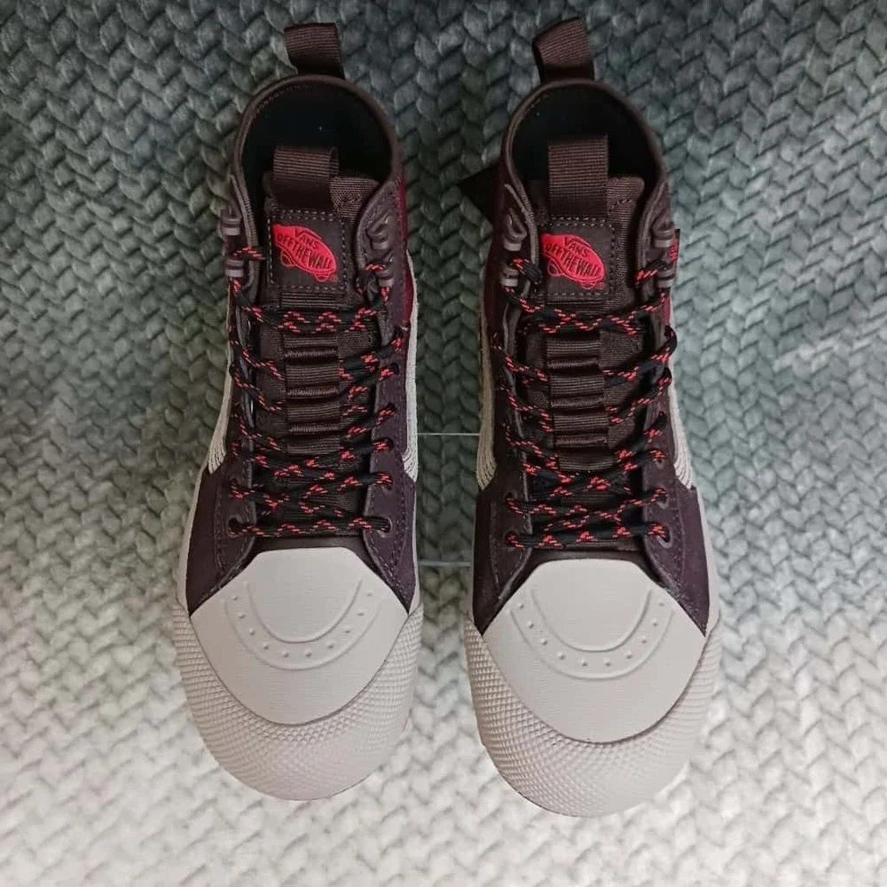 Vans SK8 HI‎ MTE 3 Gore Tex Shoes Men's 6 Woman 7.5 Waterproof Cold Weather New